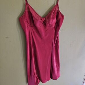 Vintage Victorias Secret VS‎ Red 100% Silk Slip Nightgown Lingerie Strap Bow